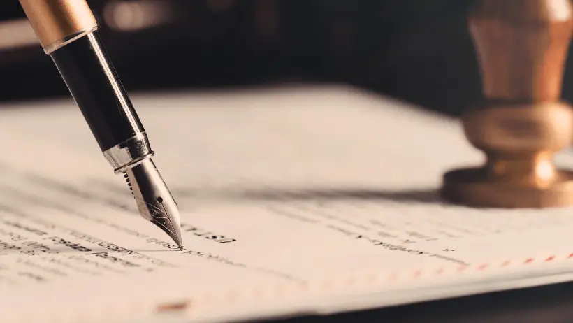 Symbolbild beim Notar